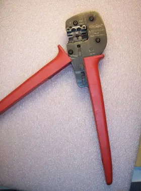 63811-5300 Molex Rev B Hand Tool Crimper 10-12awg Used In Great Condition