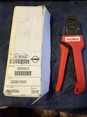 638190800 Molex Hand Crimper Tool Awg 26-30 With Red Sheath And Handle