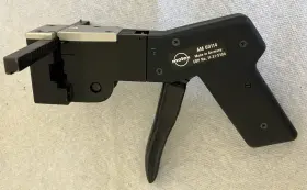 Am-60114 Molex Am-60066 Hand Crimping Tool With Pistol