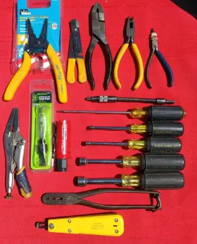 63050 Multiple Brands Electrician Tool Lot Of 15 New/ Used Klien Tools Greenlee Ideal Diablo
