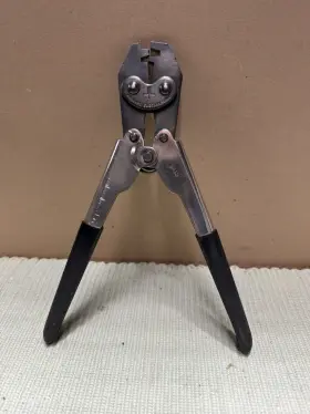 8815 Packard Electric Company Vintage Hand Crimper Model