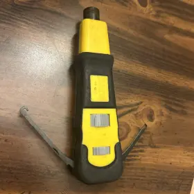 13156c Platinum Tools Pro-strike Punchdown Tool Clamshell