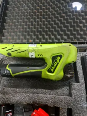 E-pew12 Rennsteig Eforce 6370 Battery Powered Crimp Tool Germany