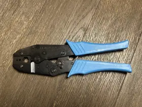 4005-020 Rf Industries Hand Crimp Tool With Die .429 .128 .10 Mint Condition
