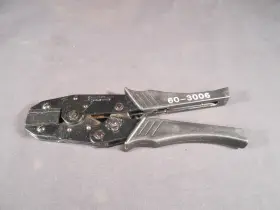 60-3006 Shattuck Industries Ratcheting Hand Crimper