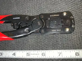 Souriau 86563000 Crimper Crimp Tool With Red Sheaths 0.2 Mm2 0.56