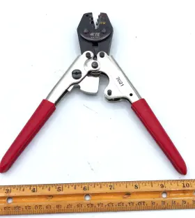 Ad-1377 Te Connectivity Ad1377 12-26 Awg Ratchet Crimper Tool Commercial Butt Splices Clean