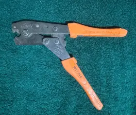 Wt1744 Thomas & Belts T&b And Betts Hand Crimp Tool Crimper Wt 1744 12-10 Used