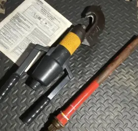 Tbm8-750m-1 Thomas & Betts And Tbm8-750m Smart 12 Ton Hydraulic Crimping Tool