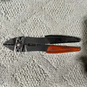 Wt1000 Thomas & Betts And Wire Stripper Crimper Electrician Tool Made In The Usa