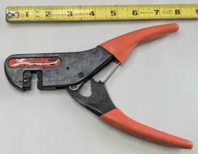 Wt462 Thomas & Betts And Crimper
