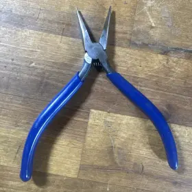 U62-4-1 Tmt U66-4 Vintage Usa Needle Nose Precision Pliers 4.5 Inch With Spring No. U62-4-1/2
