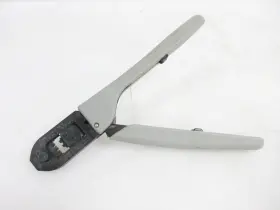 91512-1 Tyco Hand Crimp Tool Te Connectivity Amp Mate-n-lok 18 - 24 Awg