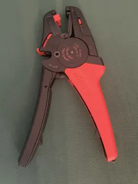 42062 Wiha Stripping Tool Automatic 200 Mm Upto 16mm2