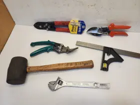 M45rs Wiss Lot Hand Tolls Crimper Molding And Offset Snips 12 Inch Square Rubber Mallet