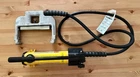 New 3M MS2 4031 Hand Pump Hydraulic Crimper Unit Head Hose. Price: $400.00.