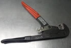 Thomas & Betts WT-145A Shure Stake Ratcheting Hand Tool Crimper Used. Price: $34.99.