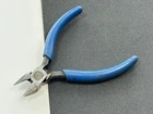 Klein Tools Usa D209-5C Blue Grip Spring-loaded 5" Diagonal Cutters Pliers Used. Price: $23.99.
