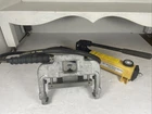 3M MS2 Splicing System Hand Pump Hydraulic Crimper Unit 4031 Working Used. Price: $400.00.