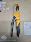Dmc HX4 Crimping Tool M22520 5-01 Daniels W/ 3190-202 Die Y1719 Used. Price: $99.00.