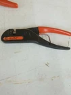 Thomas & Betts WT-400 Hand Crimper Tool GSC-128 On Blue Colored Used. Price: $30.00.
